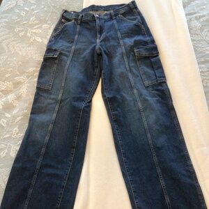 Gap Mid Rise '90s Loose Cargo Jeans